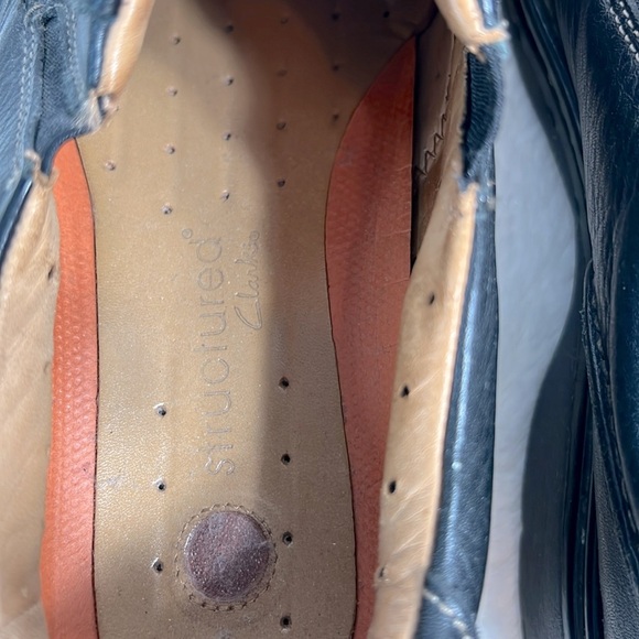 Clarks Men\'s Unstructured Black Leather Slip On Shoes size 11.5 main image 6